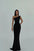 Robe longue noire à bretelles – Classique et raffinée