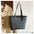 Grand Sac Carré  Effet Cuir & Style Streetwear Chic
