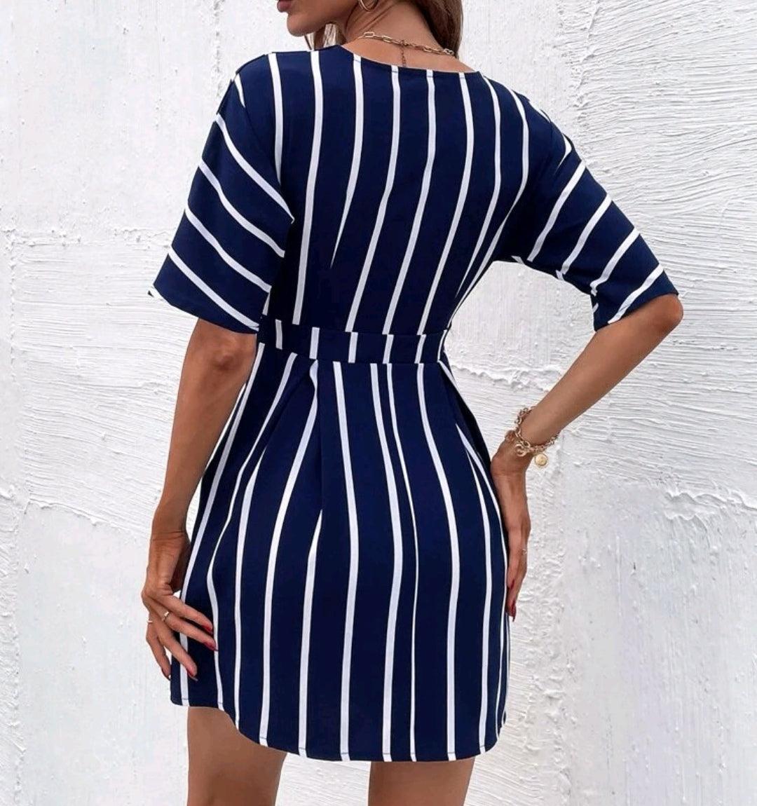 Robe à rayures décolleté à plis - Santorini Shop