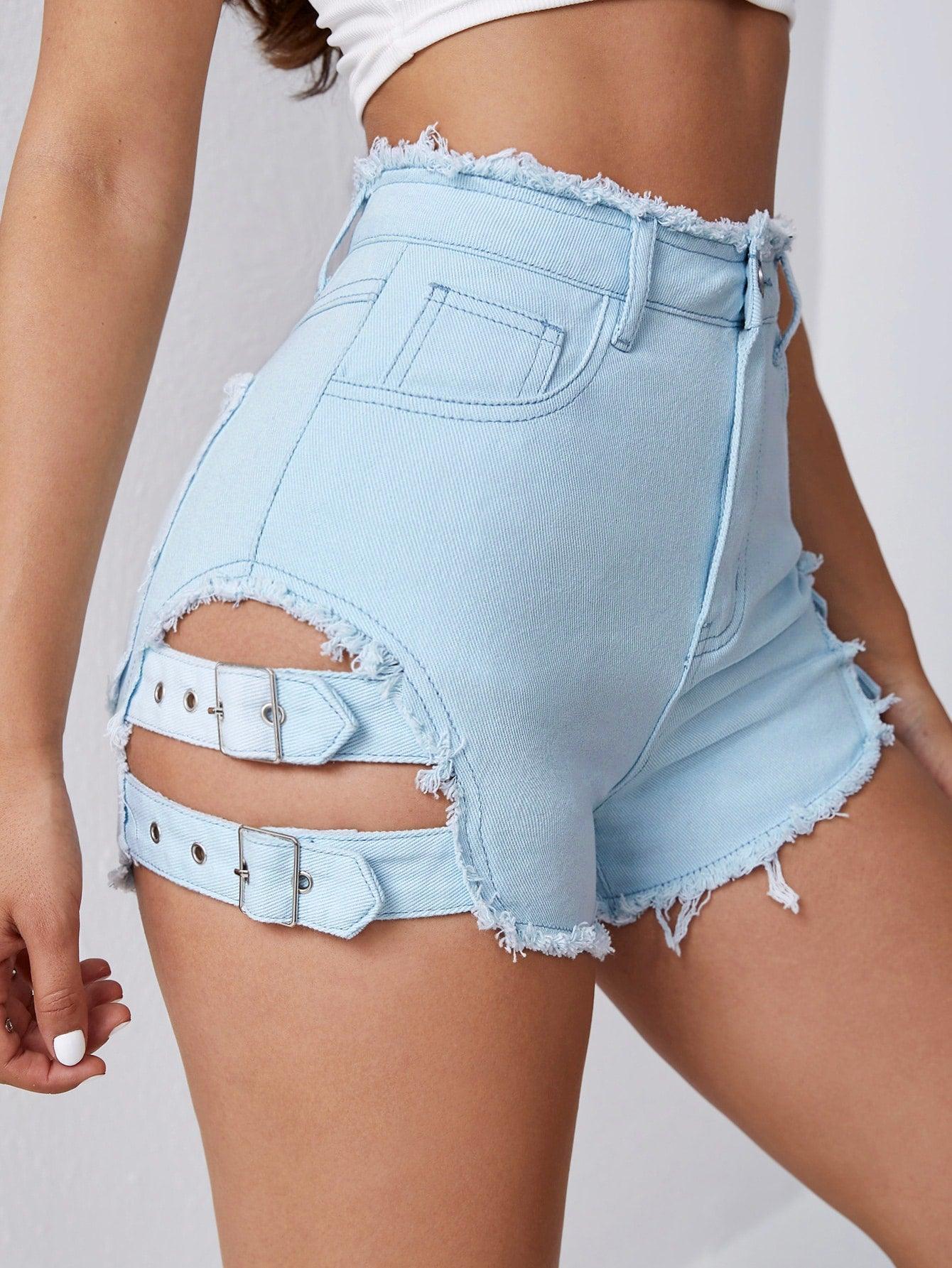 Short en jean avec ourlet effiloché sangle - Santorini Shop